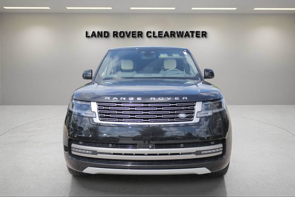Used 2026 Land Rover Range Rover Long Wheelbase SE AWD/4WD image 8