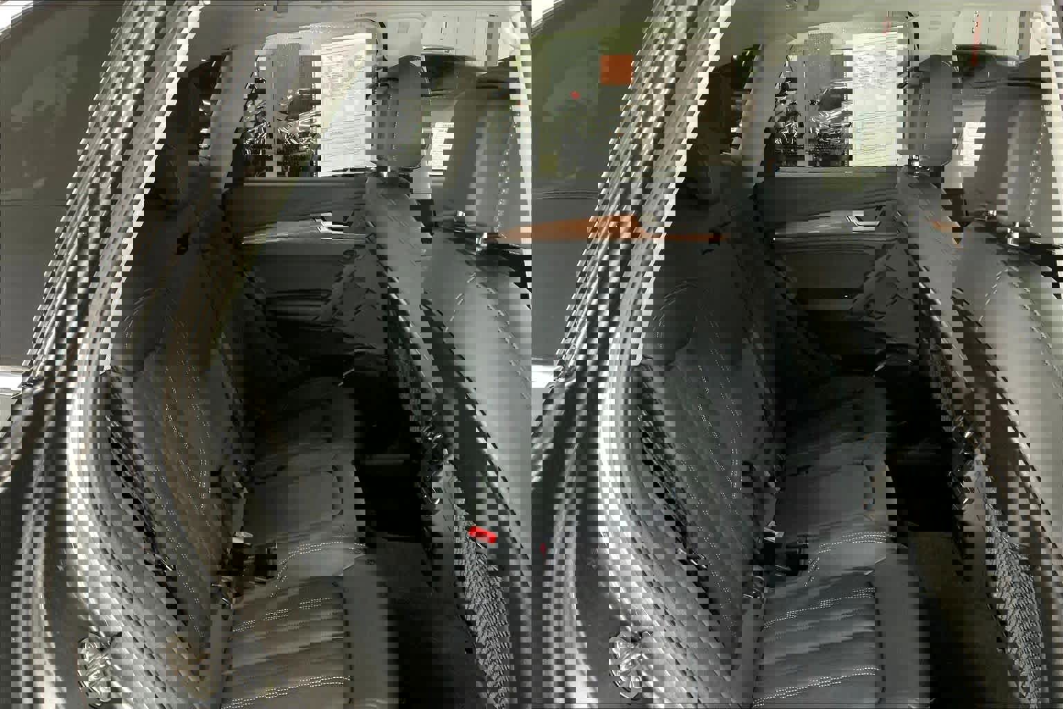 Used 2023 Audi Q5 2.0T Premium w/ Convenience Package image 29