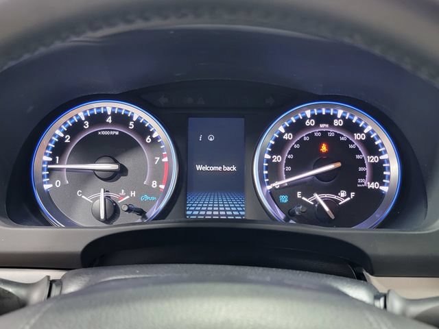Used 2019 Toyota Highlander XLE AWD/4WD image 31