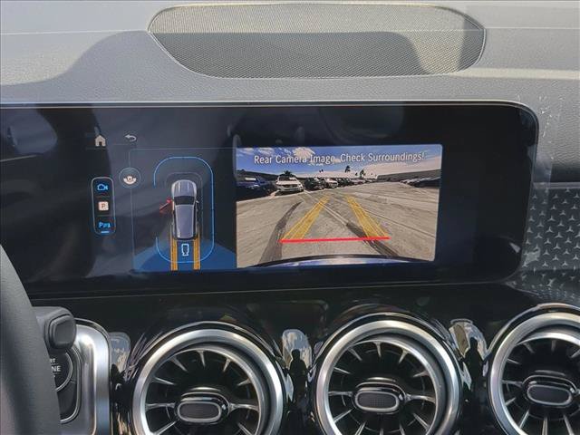 New 2026 Mercedes-Benz GLB 250 image 13