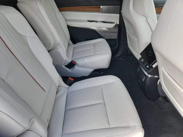 New 2026 Cadillac Vistiq Sport AWD/4WD image 23
