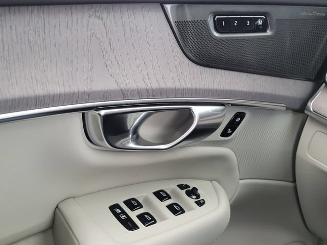 New 2026 Volvo XC90 B6 Ultra w/ Lounge Package AWD/4WD image 27
