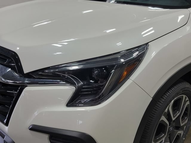 New 2026 Subaru Ascent Limited AWD/4WD image 9