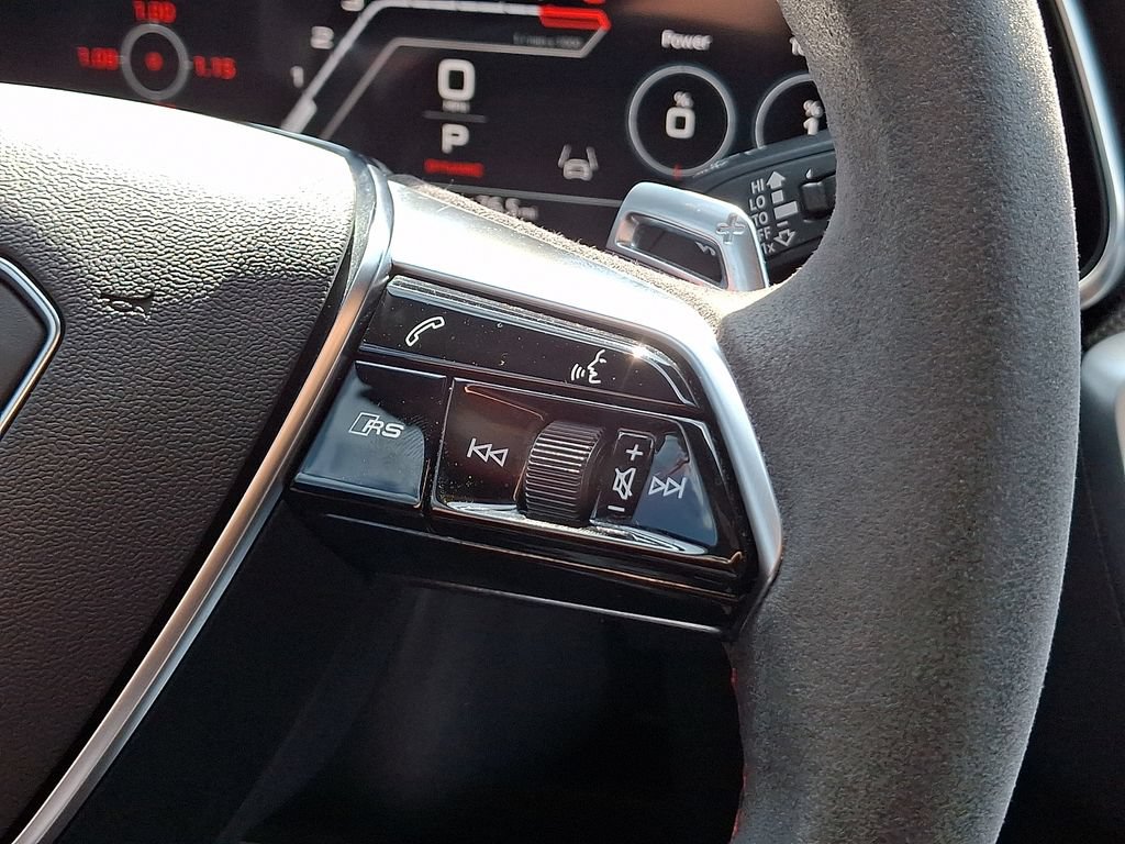 Used 2022 Audi RS 6 AWD/4WD image 23
