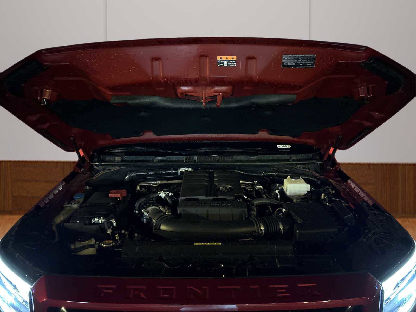 Used 2024 Nissan Frontier SL w/ Technology Package image 27