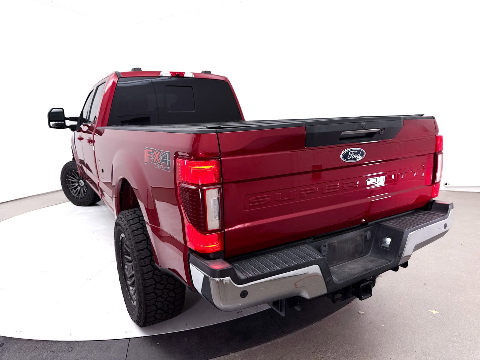 Used 2021 Ford F350 Lariat w/ Lariat Ultimate Package AWD/4WD image 7