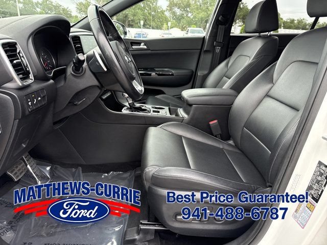Used 2022 Kia Sportage Nightfall Edition w/ Nighfall AWD Premium Package image 9