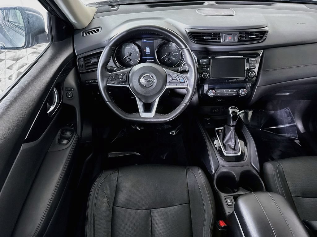 Used 2018 Nissan Rogue SL w/ Premium Package AWD/4WD image 3