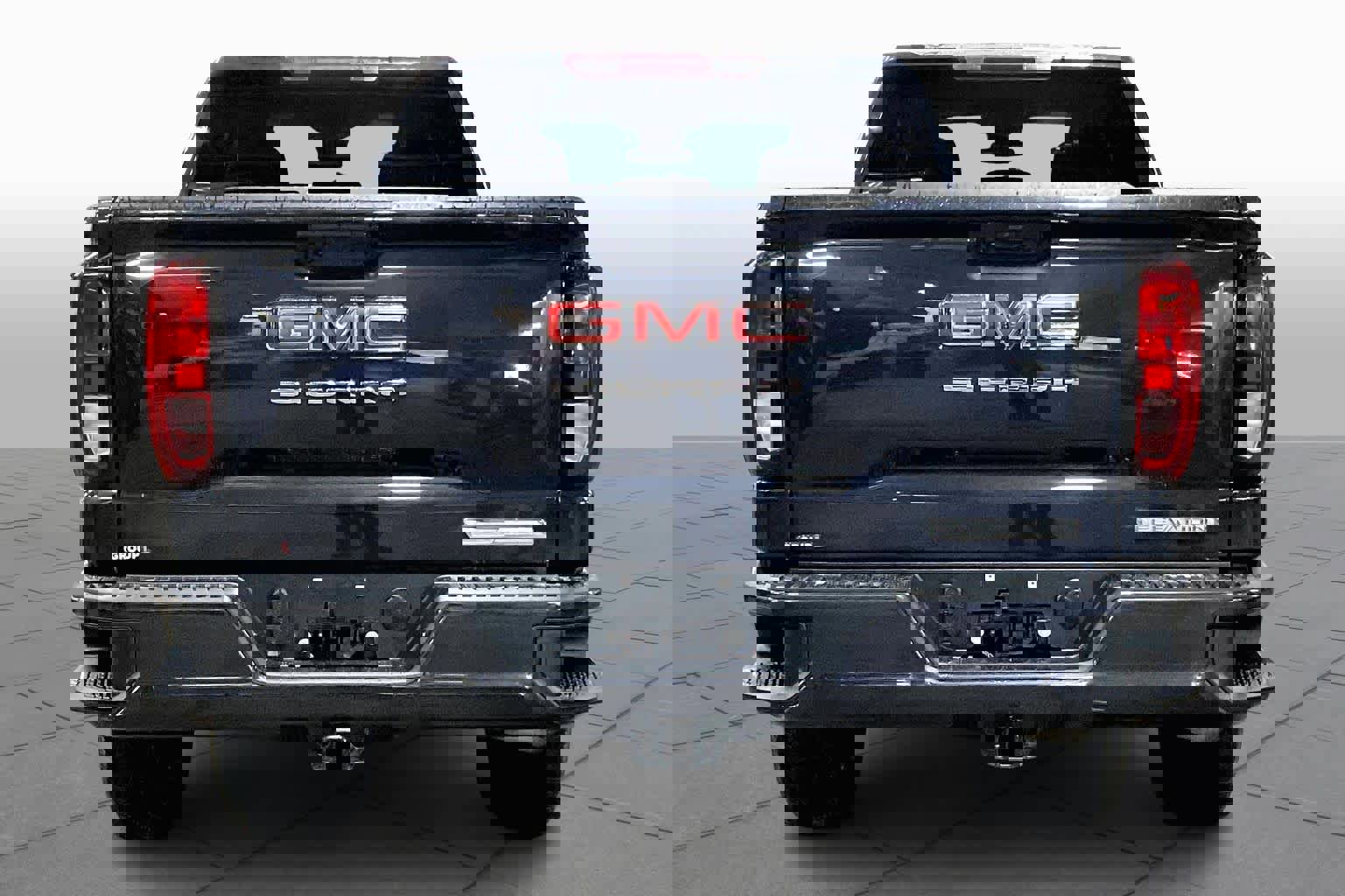 Used 2023 GMC Sierra 1500 Elevation image 4