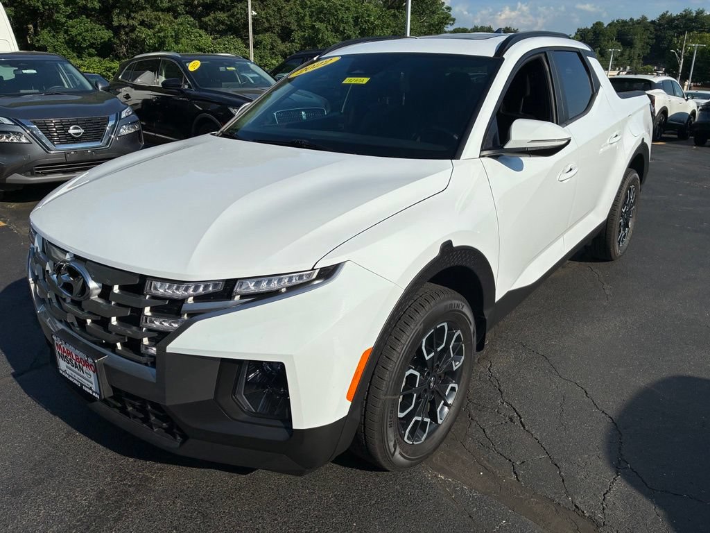 Used 2022 Hyundai Santa Cruz SEL Premium w/ Cargo Package AWD/4WD image 3