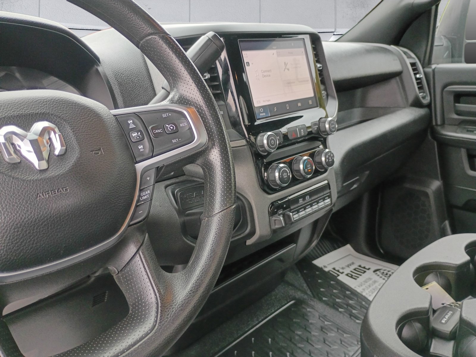 Used 2026 RAM 5500 Tradesman AWD/4WD image 12