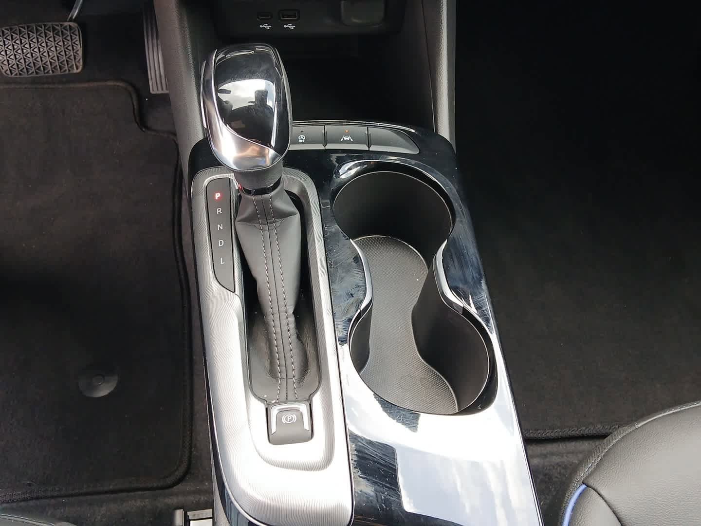 Used 2025 Buick Envista Sport Touring FWD image 41