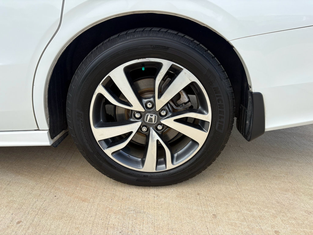 Certified 2022 Honda Odyssey Touring image 34