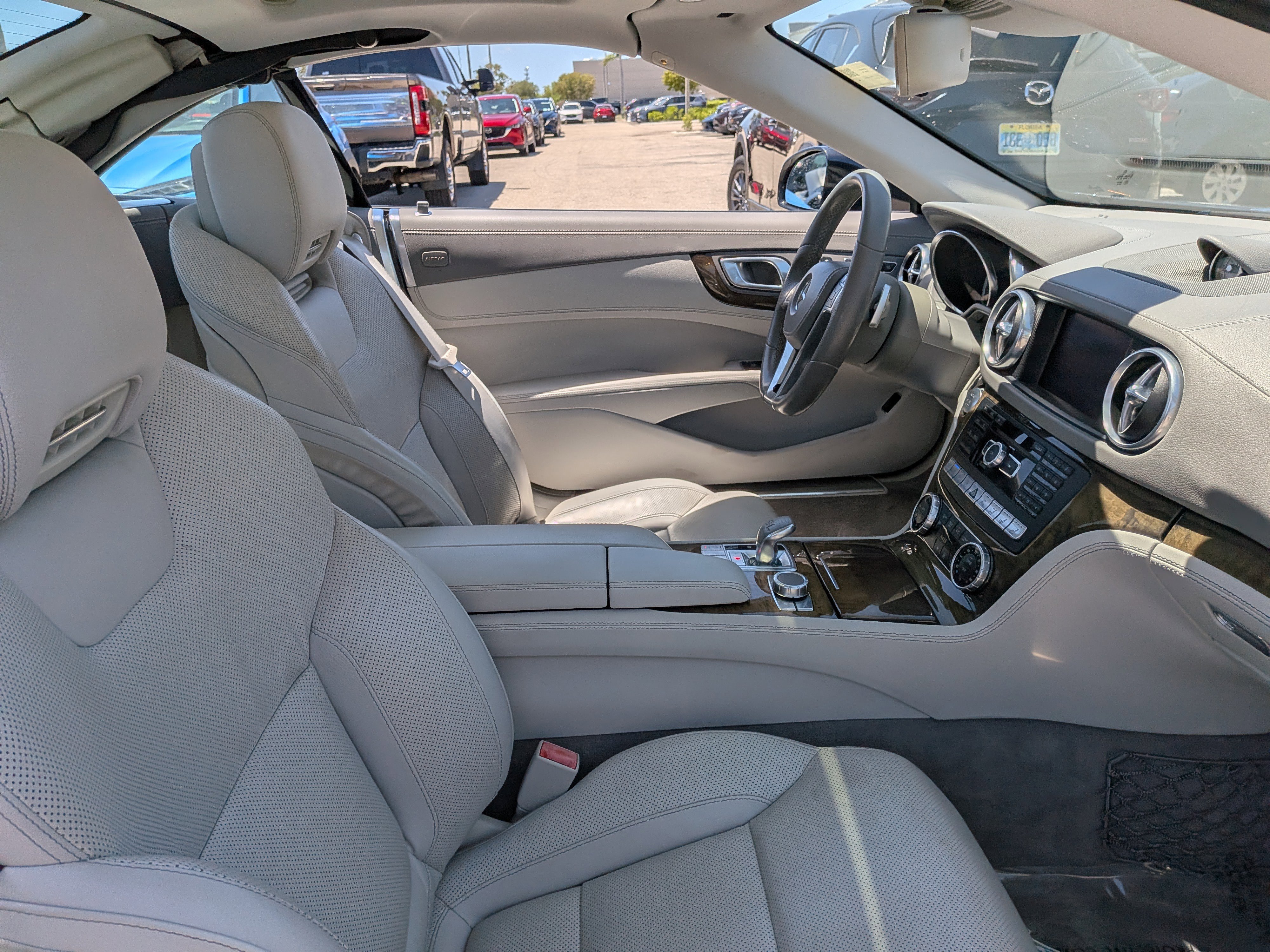 Used 2015 Mercedes-Benz SL 400 w/ Premium I Package image 18
