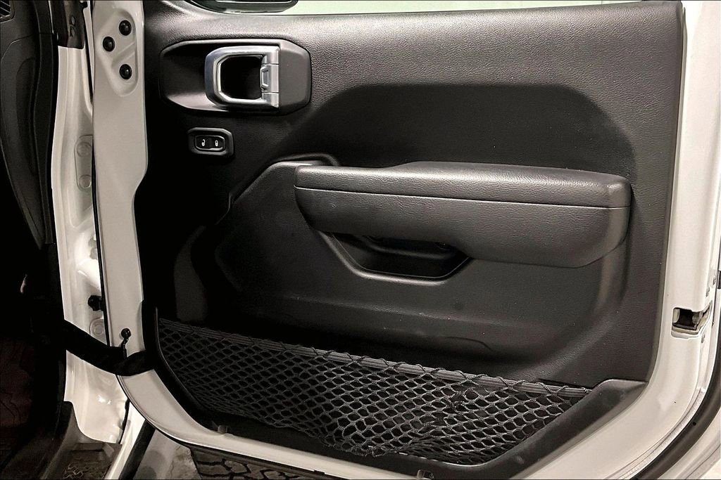 Used 2023 Jeep Wrangler Unlimited Rubicon w/ LED Lighting Group image 23