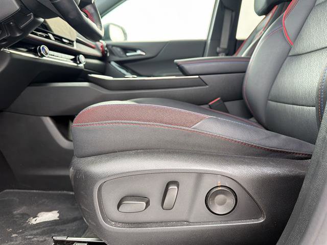 Used 2025 Chevrolet Equinox RS w/ Safety and Technology Package image 14