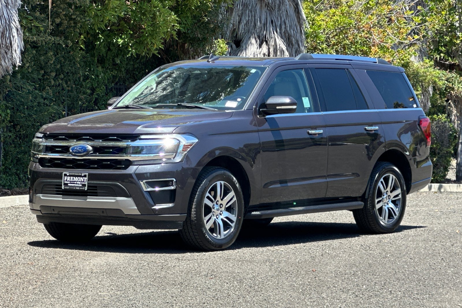 Used 2024 Ford Expedition Limited RWD image 7