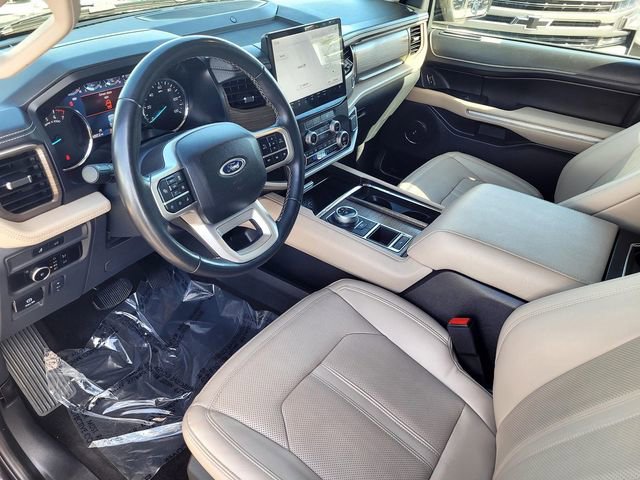 Used 2024 Ford Expedition Limited image 10