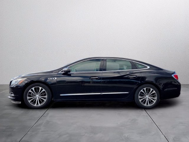 Used 2017 Buick LaCrosse Essence w/ Sun and Shade Package FWD image 2