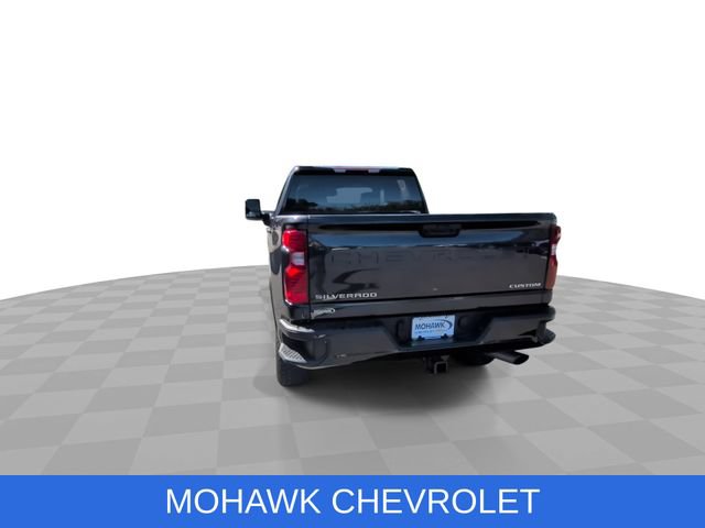 Used 2024 Chevrolet Silverado 2500 Custom w/ Custom Convenience Package AWD/4WD image 8