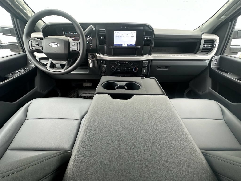 New 2026 Ford F550 4x4 SuperCab Super Duty image 16
