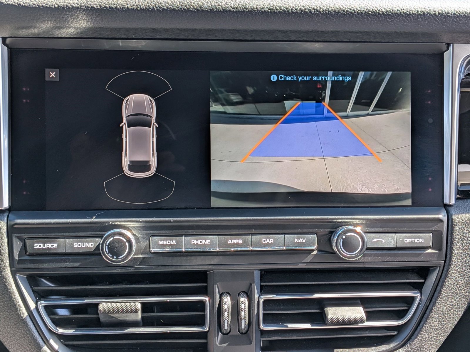 Used 2021 Porsche Macan S image 20