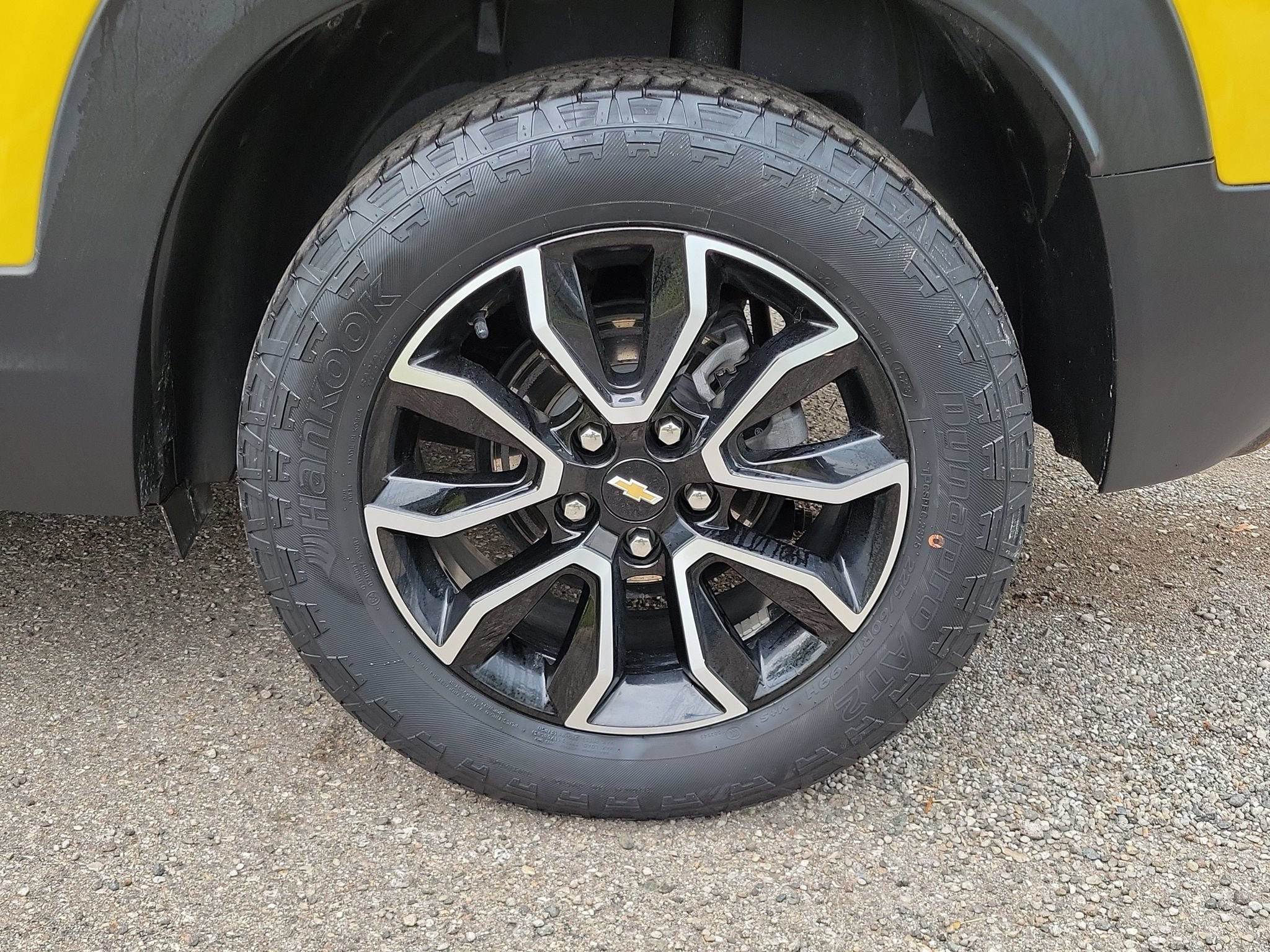 Used 2023 Chevrolet TrailBlazer ACTIV w/ Sun and Liftgate Package AWD/4WD image 30