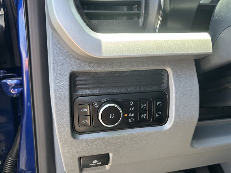 Used 2026 Ford F250 XLT w/ XLT Premium Package AWD/4WD image 17