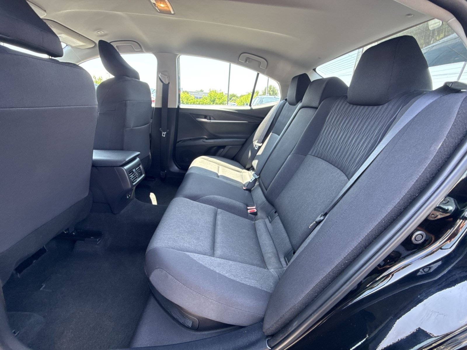 Used 2025 Toyota Camry LE FWD image 25