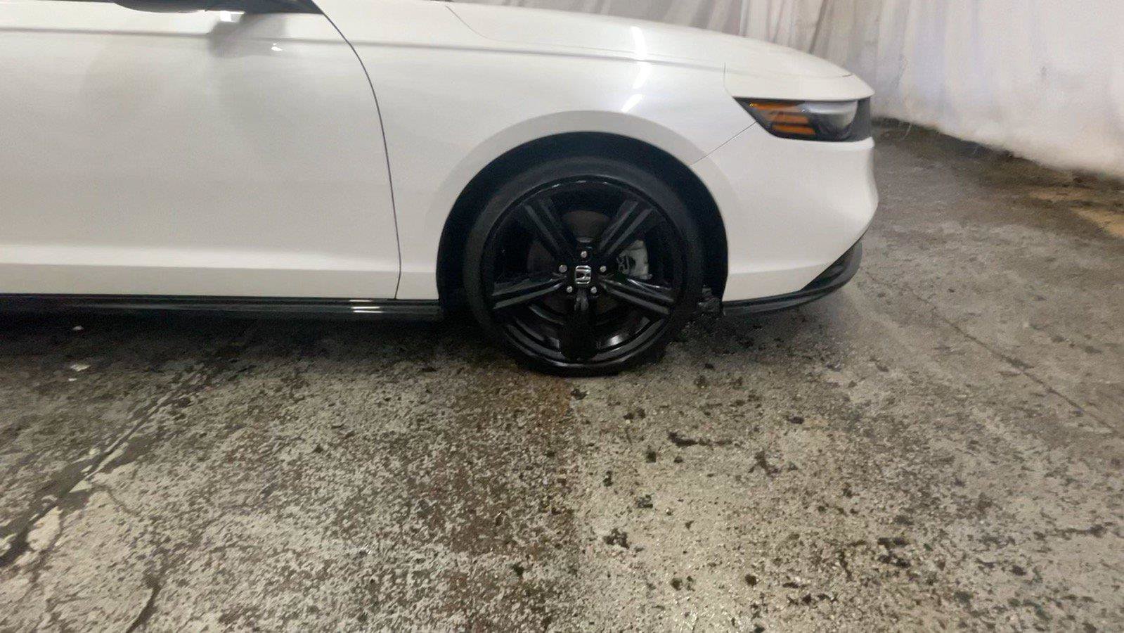 Certified 2023 Honda Accord Sport image 16