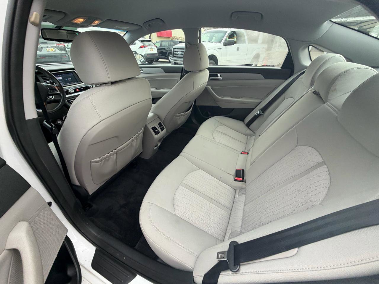 Used 2019 Hyundai Sonata Plug-In Hybrid FWD image 9