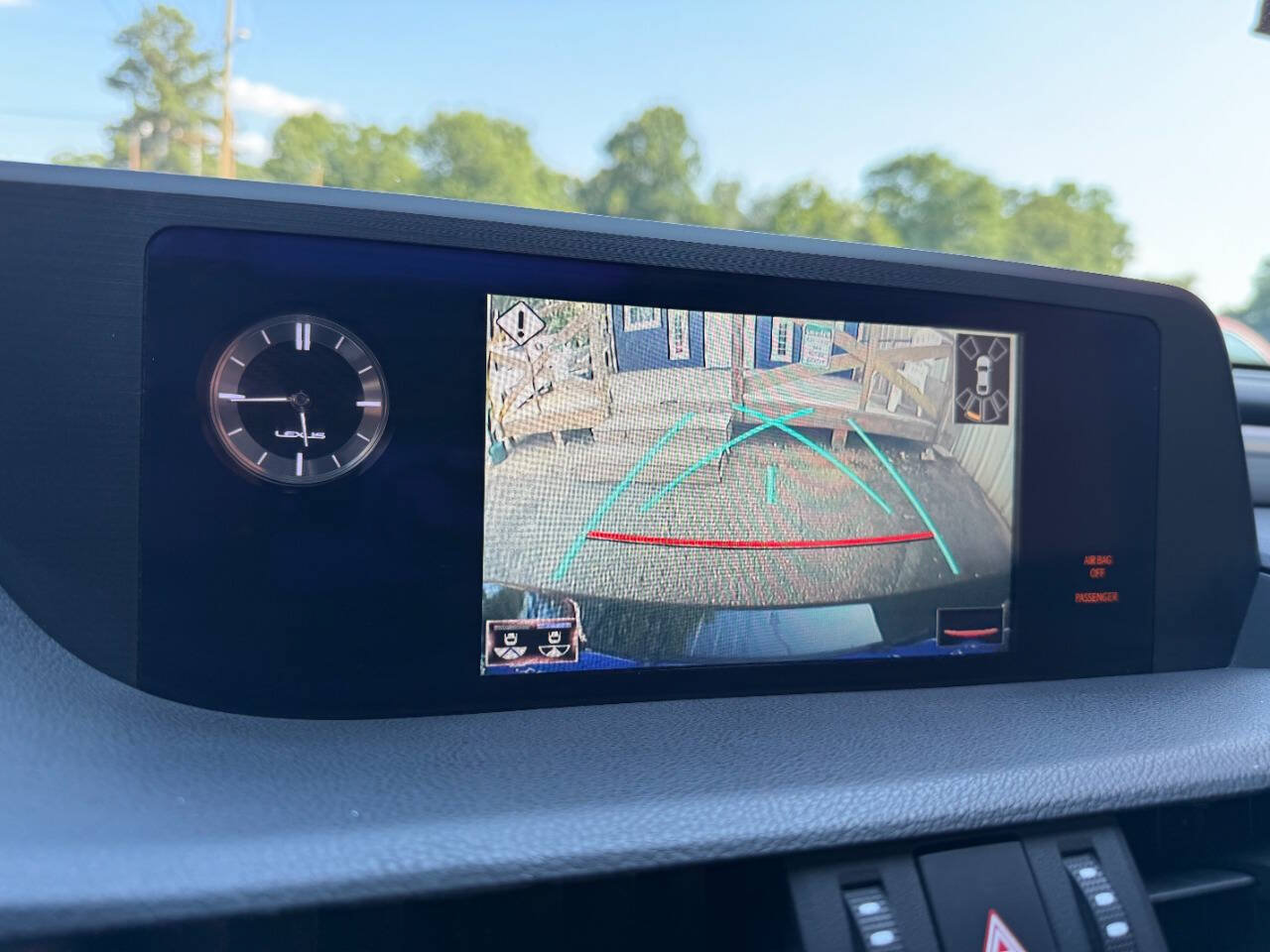 Used 2020 Lexus ES 350 F Sport w/ Accessory Package FWD image 39