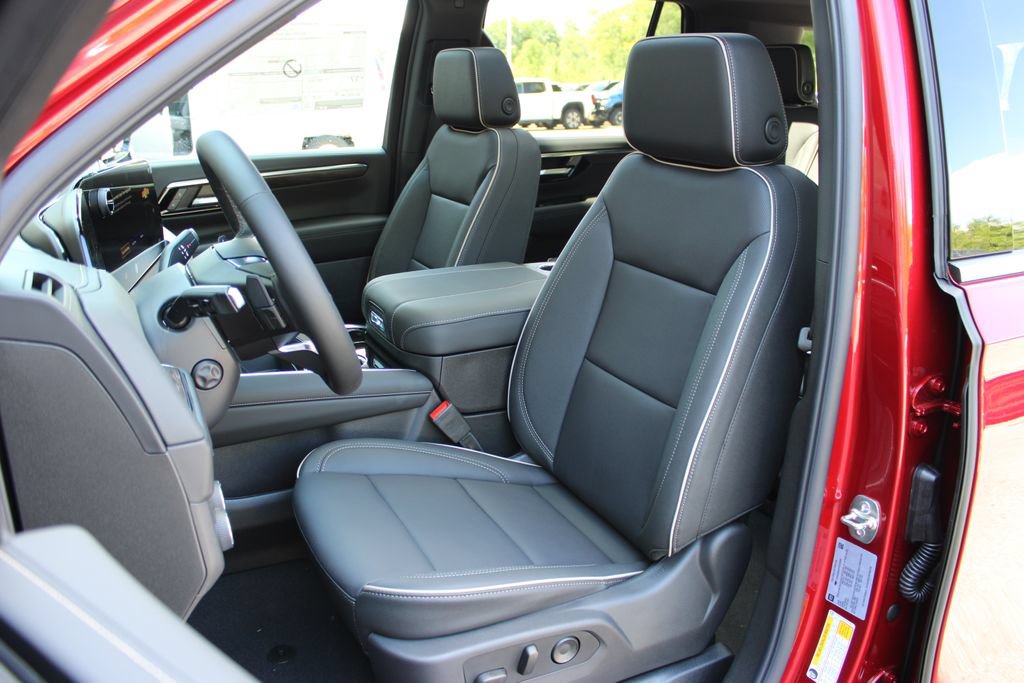 New 2026 Chevrolet Tahoe Premier w/ Sun And Tow Package AWD/4WD image 15