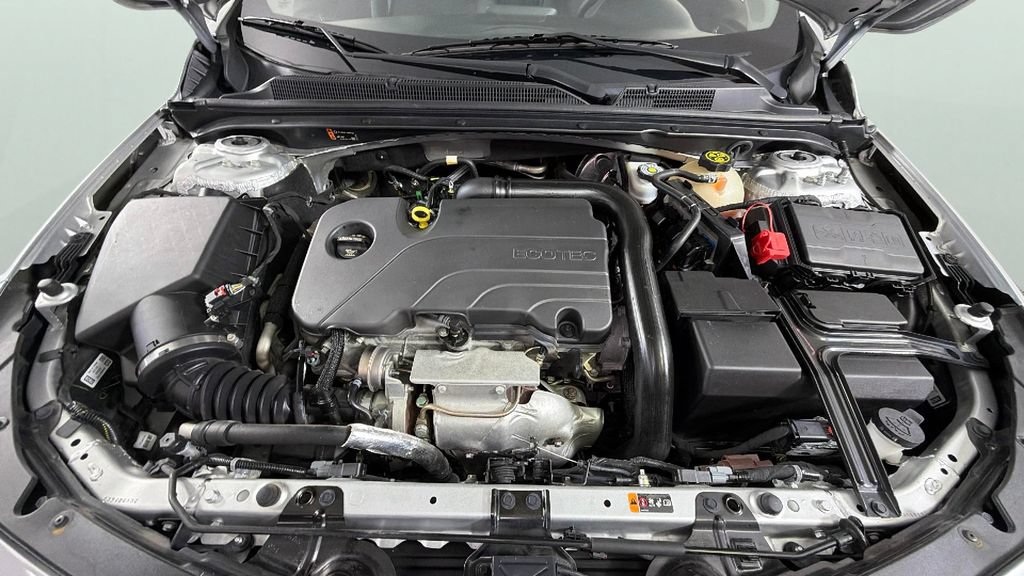 Certified 2022 Chevrolet Malibu LT FWD image 34