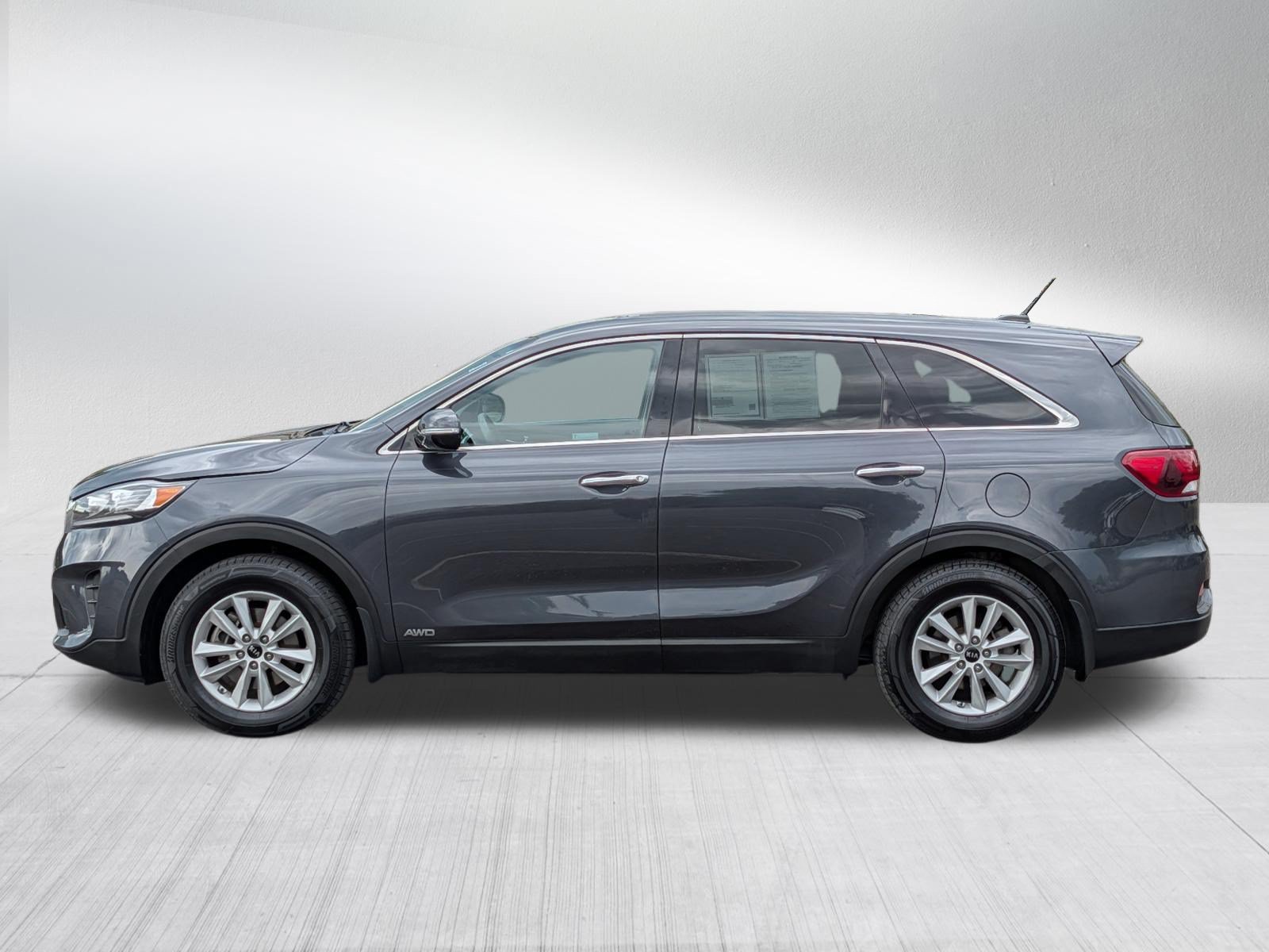 Used 2019 Kia Sorento AWD image 4