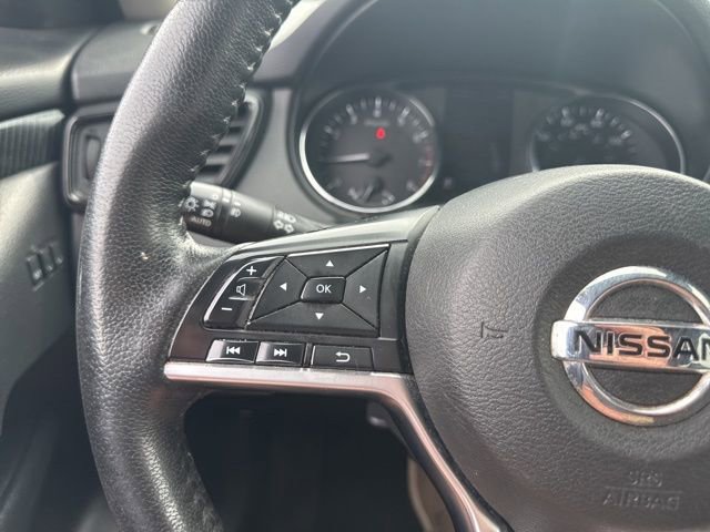 Used 2019 Nissan Rogue SL FWD image 24