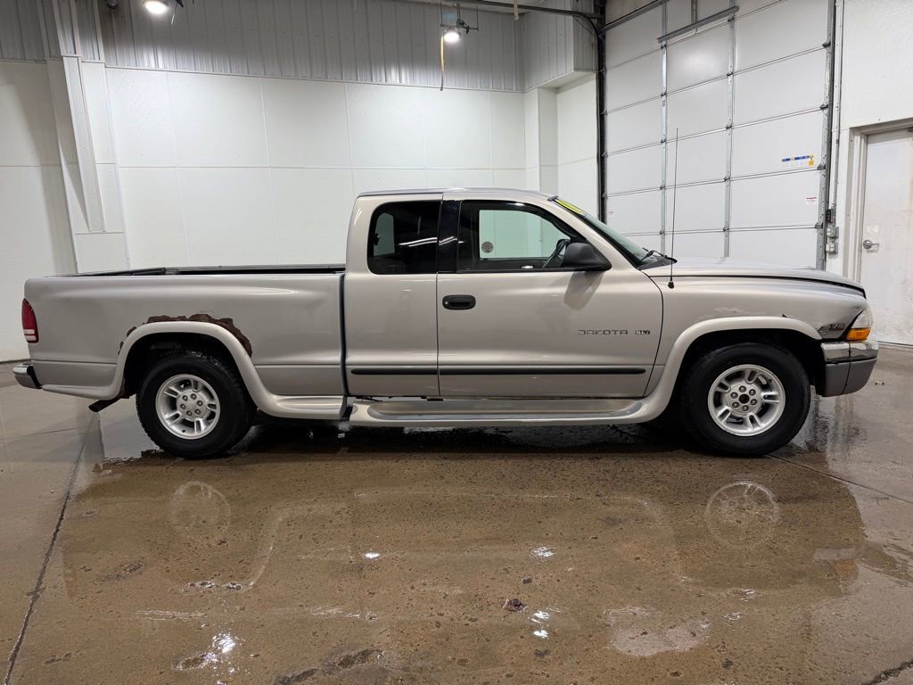 Used 2000 Dodge Dakota 2WD Club Cab image 4