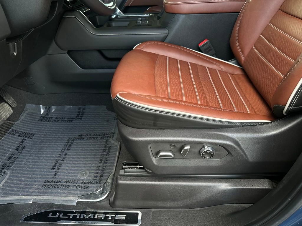 Certified 2025 GMC Sierra 2500 Denali Ultimate image 12