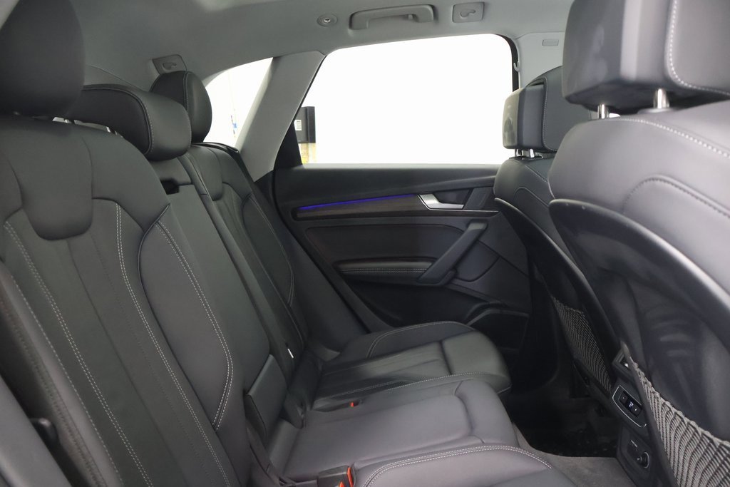 Certified 2025 Audi Q5 e Premium Plus w/ Premium Plus Package image 24