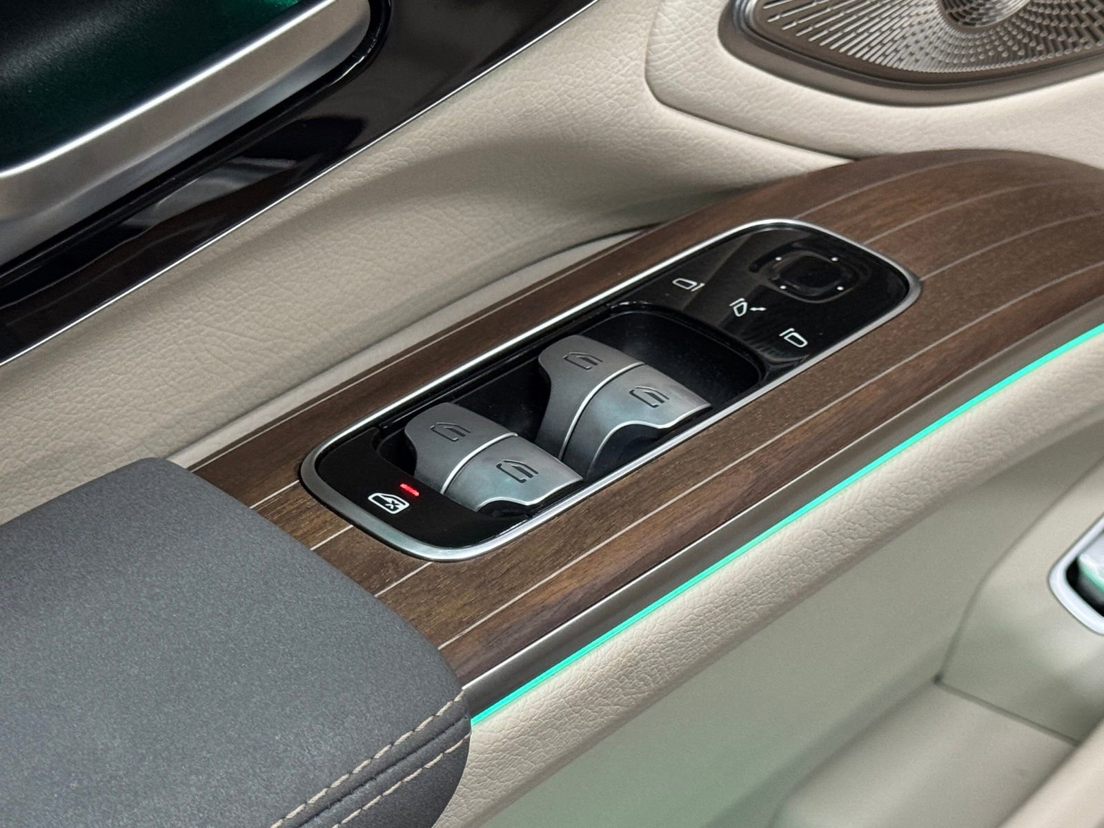 Certified 2023 Mercedes-Benz EQS 580 4MATIC Sedan image 22