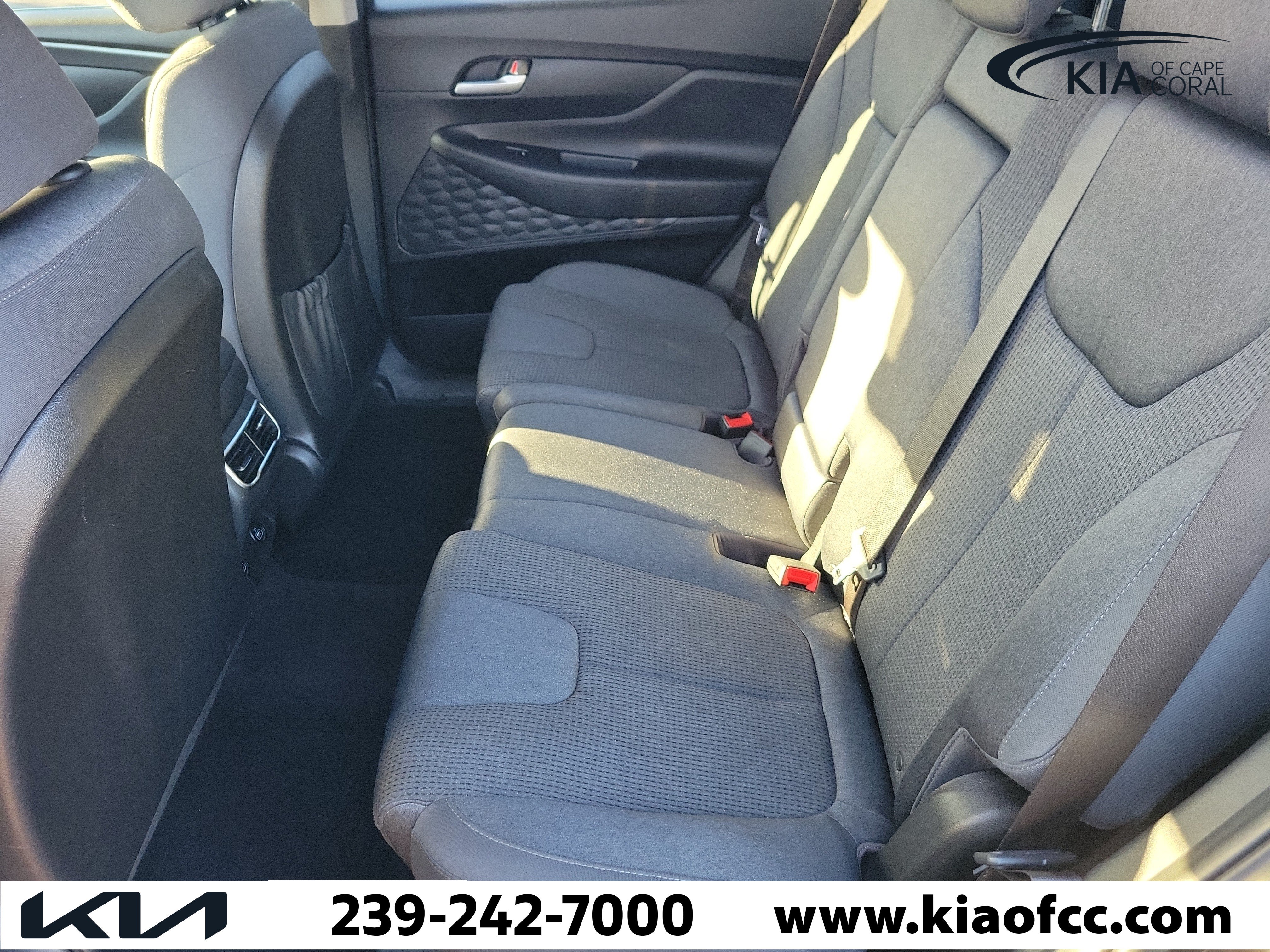 Used 2023 Hyundai Santa Fe SEL FWD image 13
