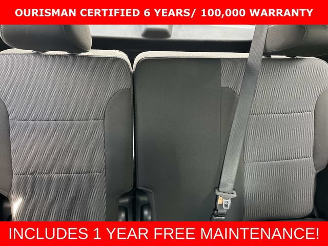 Used 2023 Chevrolet Traverse LT w/ LPO, Floor Liner Package AWD/4WD image 15
