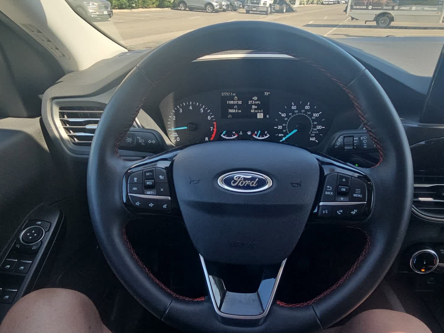 Used 2022 Ford Escape SEL w/ SEL Stealth AWD Package image 15