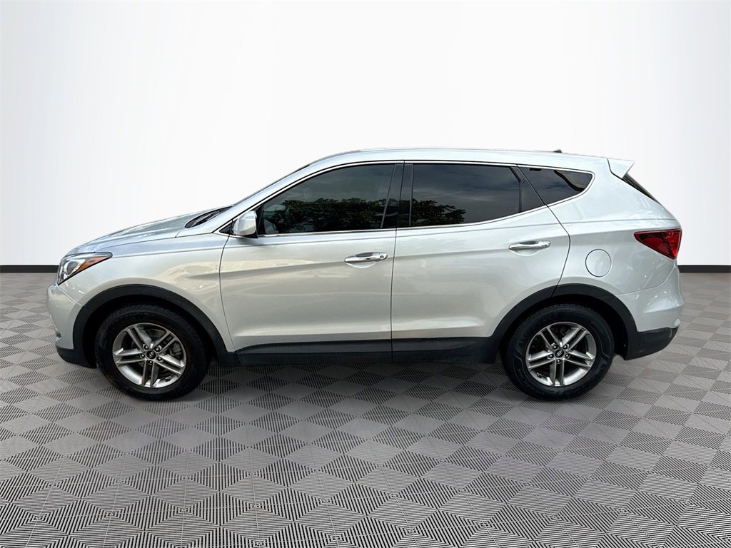 Used 2018 Hyundai Santa Fe Sport image 5