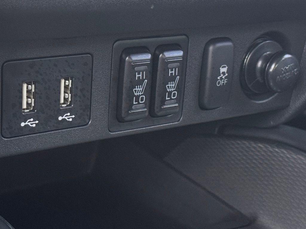 Used 2025 Mitsubishi Outlander Sport LE image 42