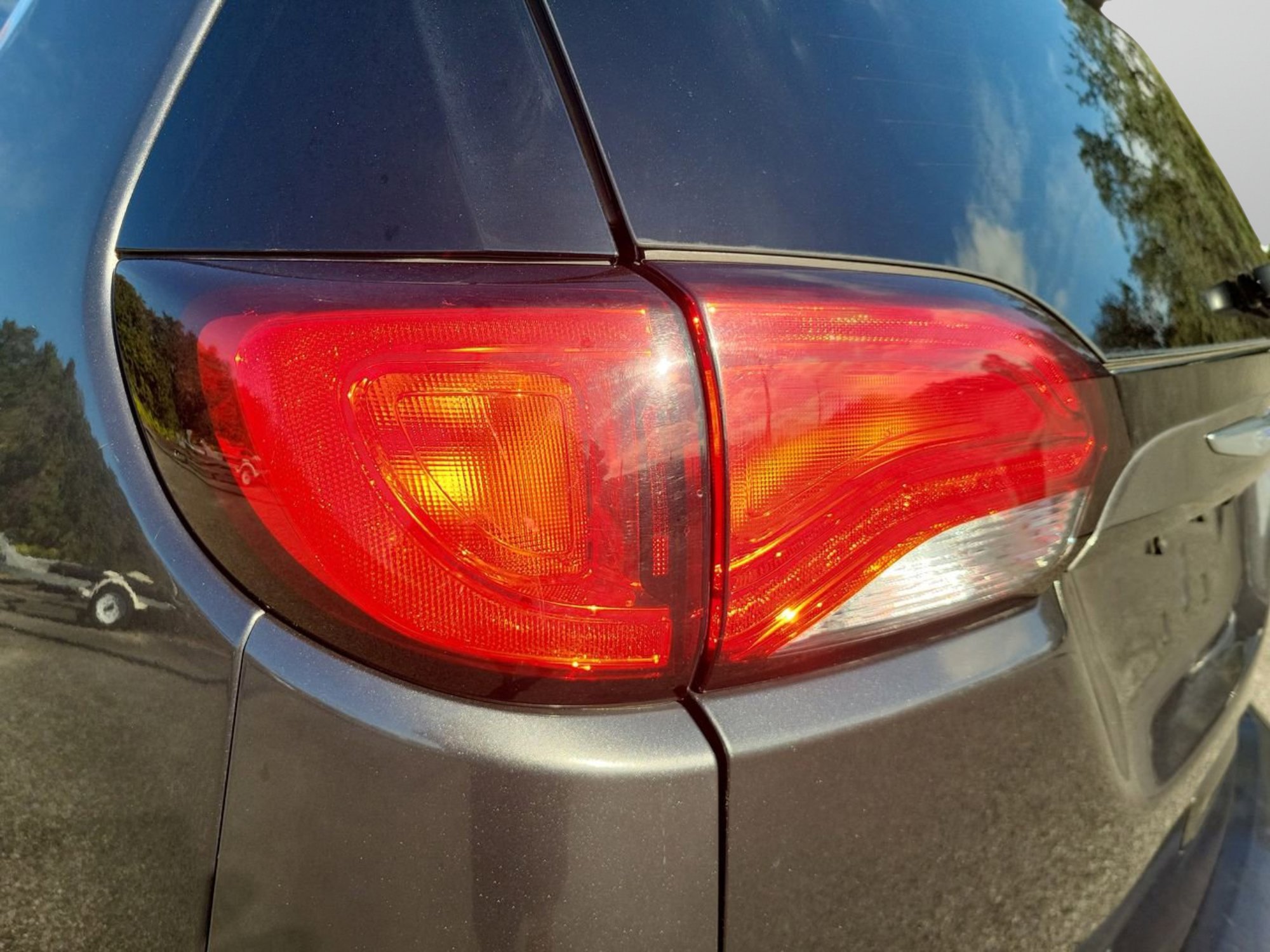 Used 2020 Chrysler Voyager Lxi image 6