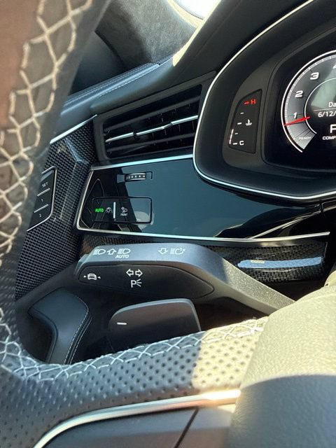 Used 2022 Audi SQ8 Prestige w/ Prestige Package AWD/4WD image 30