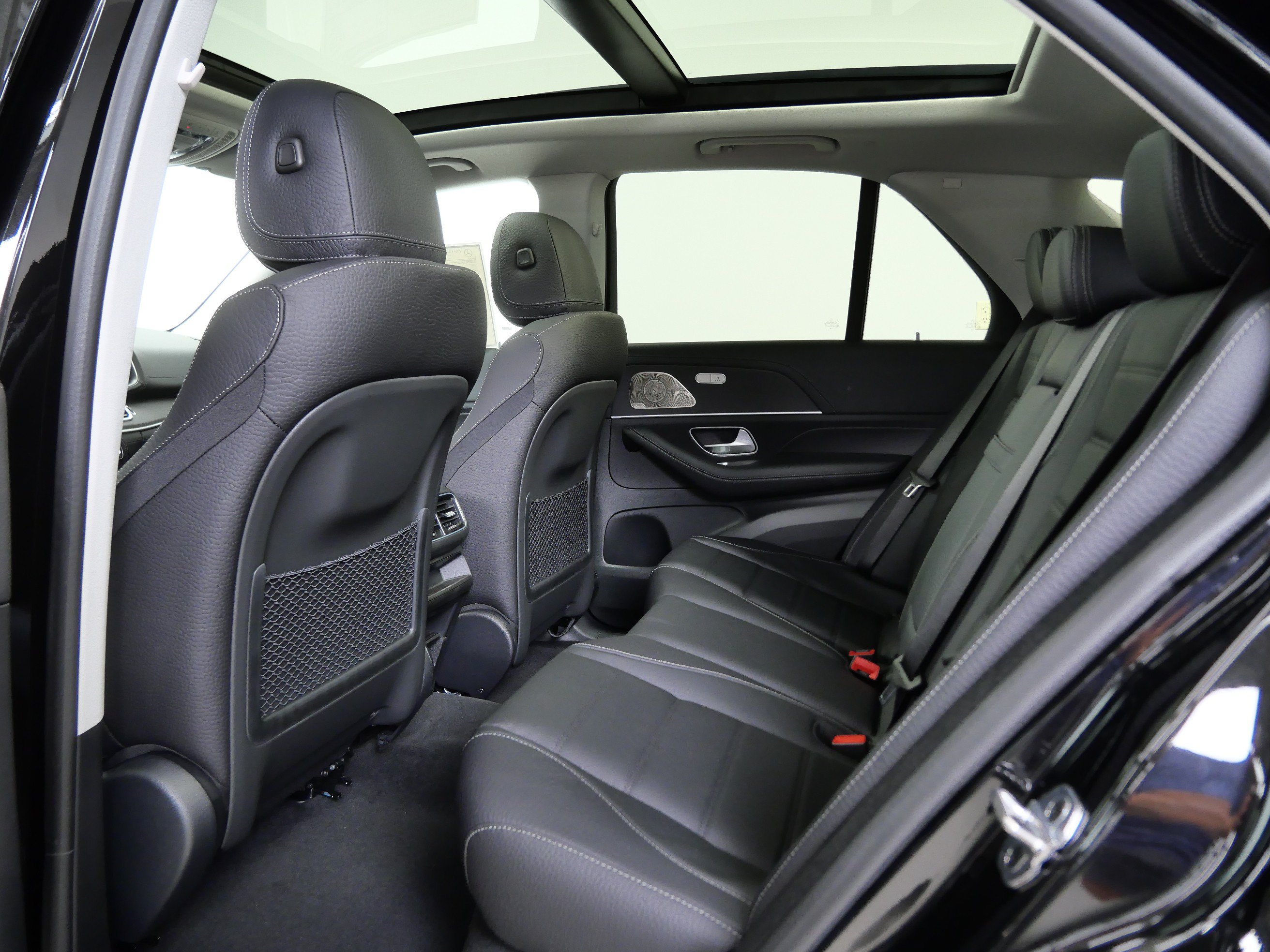 New 2026 Mercedes-Benz GLE 450 4MATIC image 9