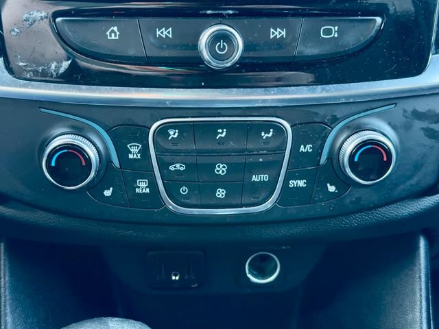 Used 2022 Chevrolet Traverse LT AWD/4WD image 22
