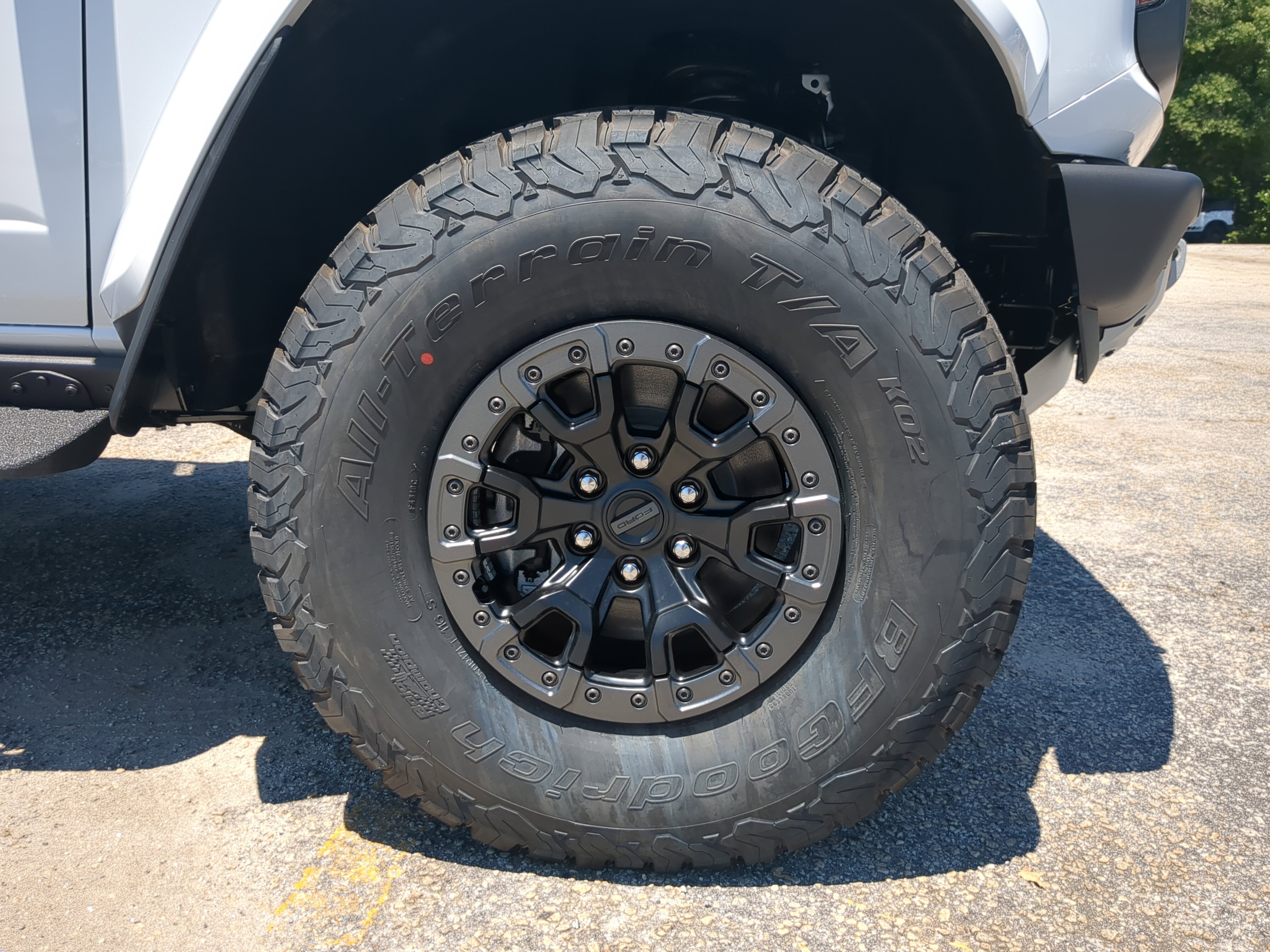 New 2026 Ford Bronco Raptor w/ Interior Carbon Fiber Pack AWD/4WD image 9